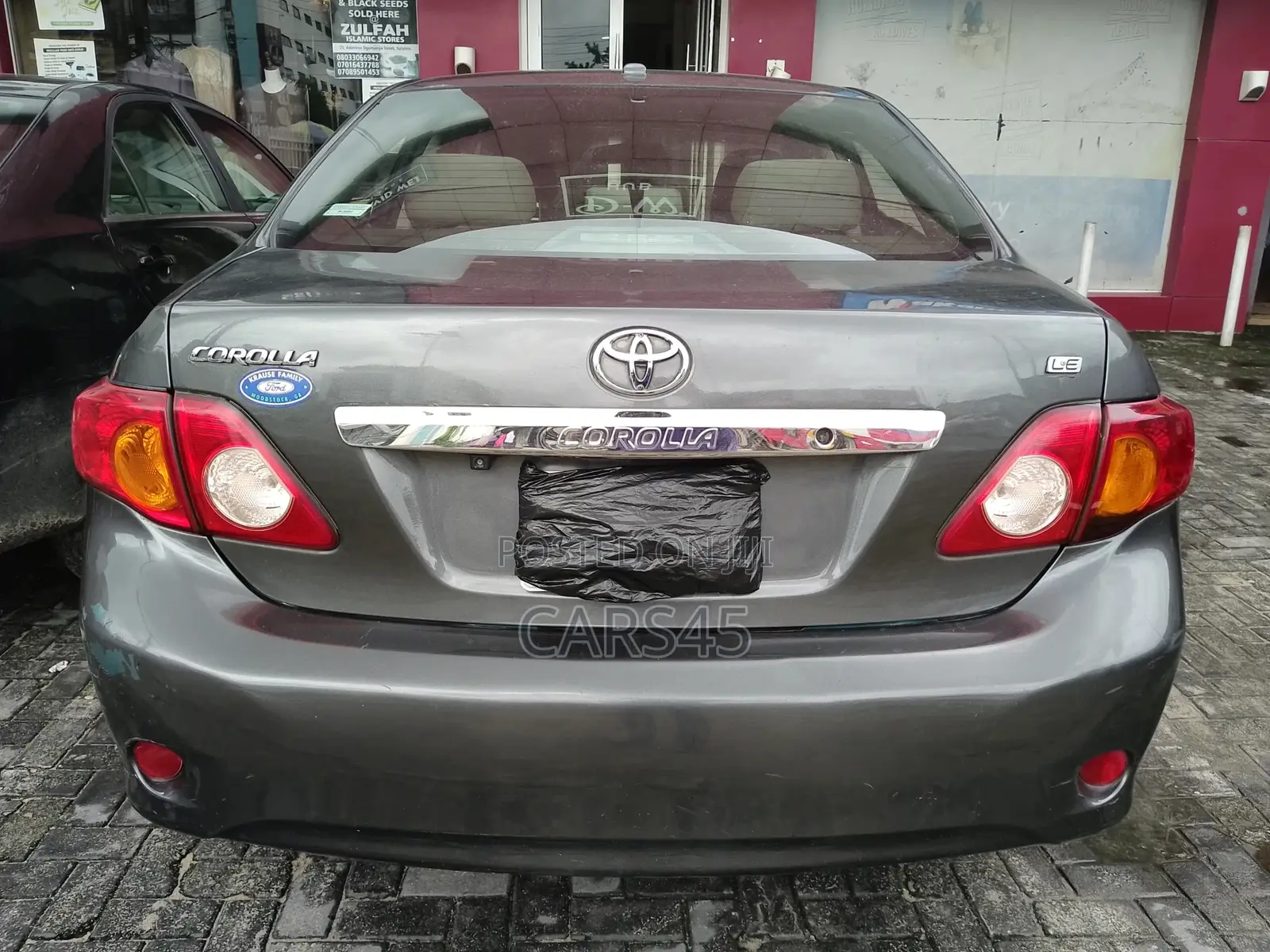 Toyota Corolla 2010 Gray