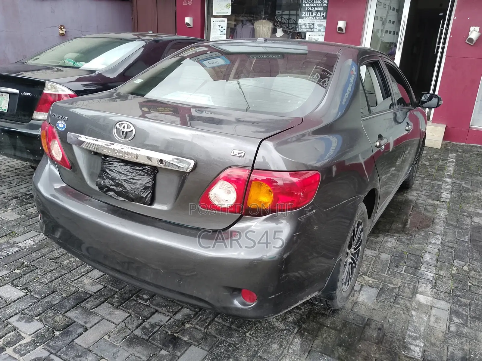 Toyota Corolla 2010 Gray