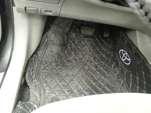 Toyota Corolla 2010 Gray