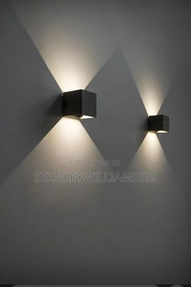 Outdoor Light