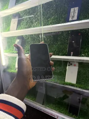 Apple iPhone 13 128 GB Pink