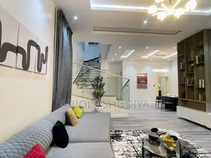 5bedroom in Lekki Phase 1 With Private Pool , Lounge and Snooker .