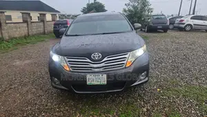 Toyota Venza V6 2010 Gray