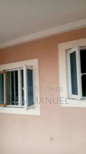 1bdrm Block of Flats in Enugu for rent