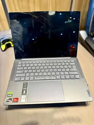 Laptop Lenovo 16GB AMD Ryzen 7 SSD 512GB