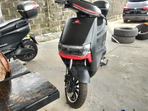Royal Motorcycle 2024 Black