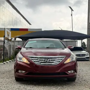 Hyundai Sonata 2011 Red