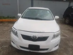 Toyota Corolla 2008 White