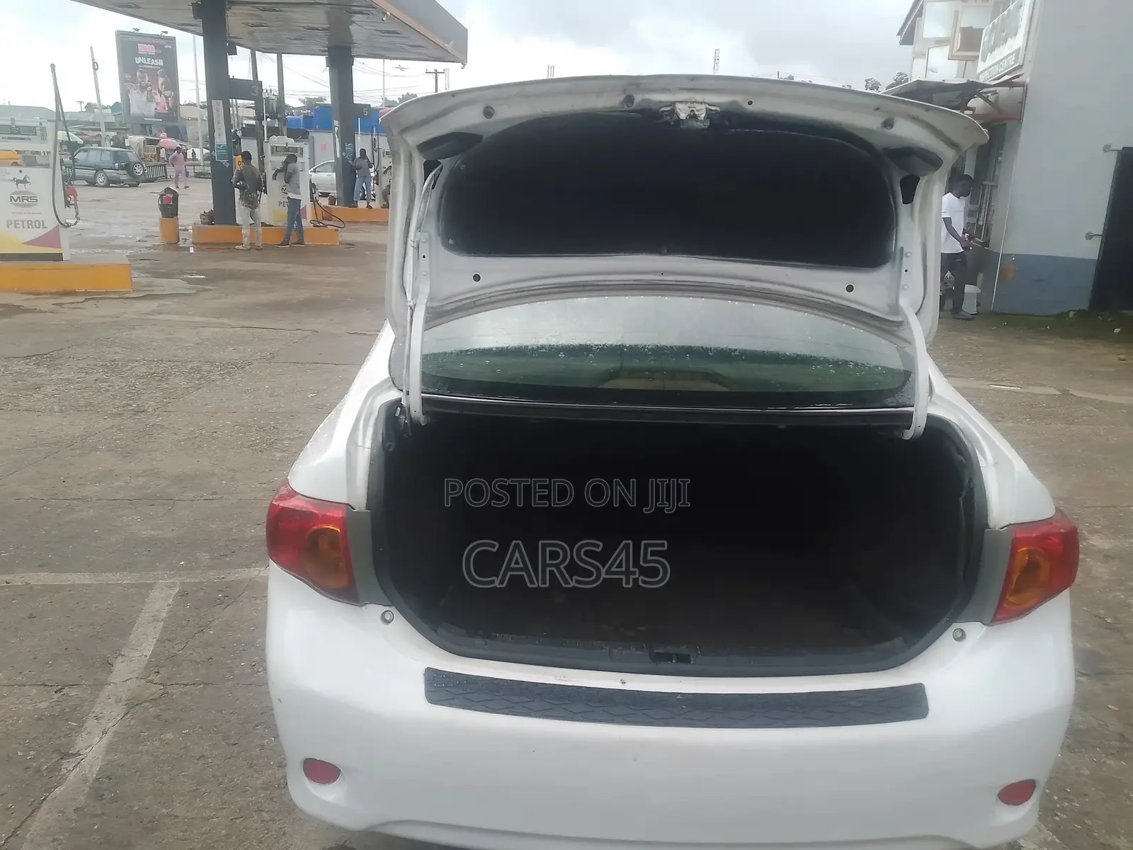Toyota Corolla 2008 White