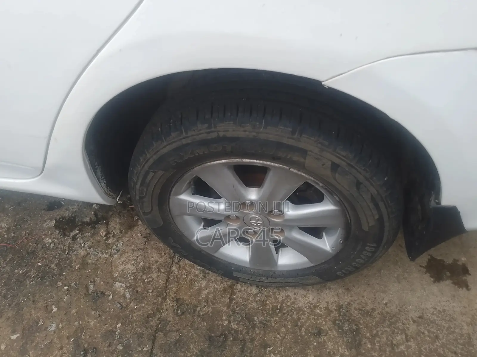 Toyota Corolla 2008 White