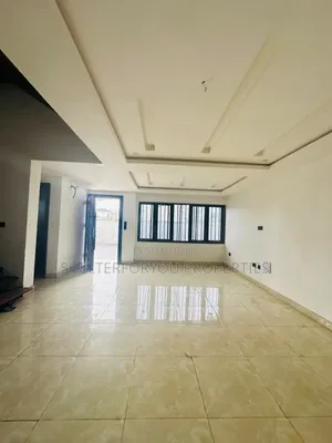 4bdrm Duplex in Lekki Phase 1 for rent