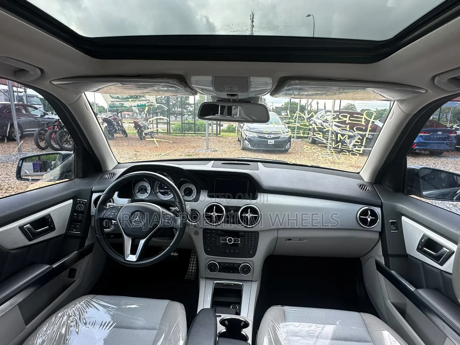 Mercedes-Benz GLK-Class 2013 Gray