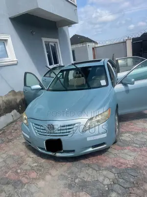 Toyota Camry LE 4dr Sedan (2.4L 4cyl 5A) 2007 Blue