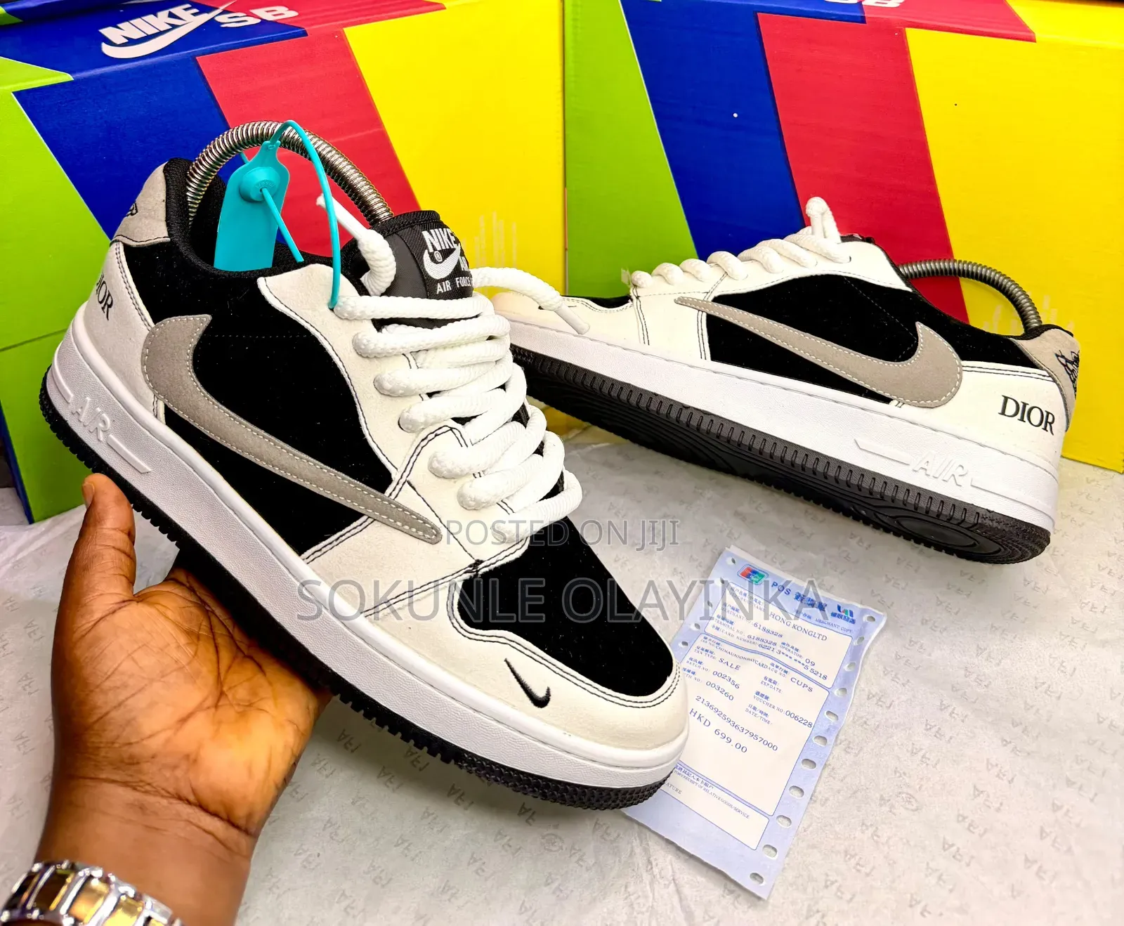 Luis Vuitton Air Sneakers