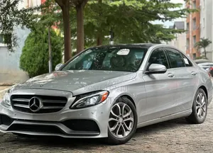 Mercedes-Benz C300 2015 Silver
