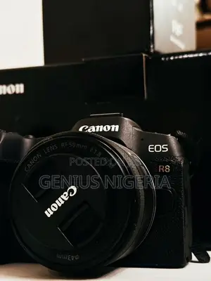 Canon Eos R8 for Rent