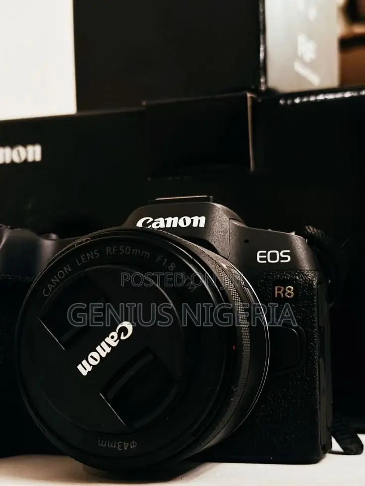 Canon Eos R8 for Rent