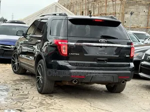 Ford Explorer 2013 Black