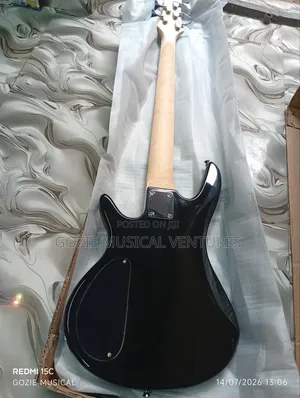 Yes Audio 5-Strings Bass Guitar Black Colour With Bag Cable and Strap.