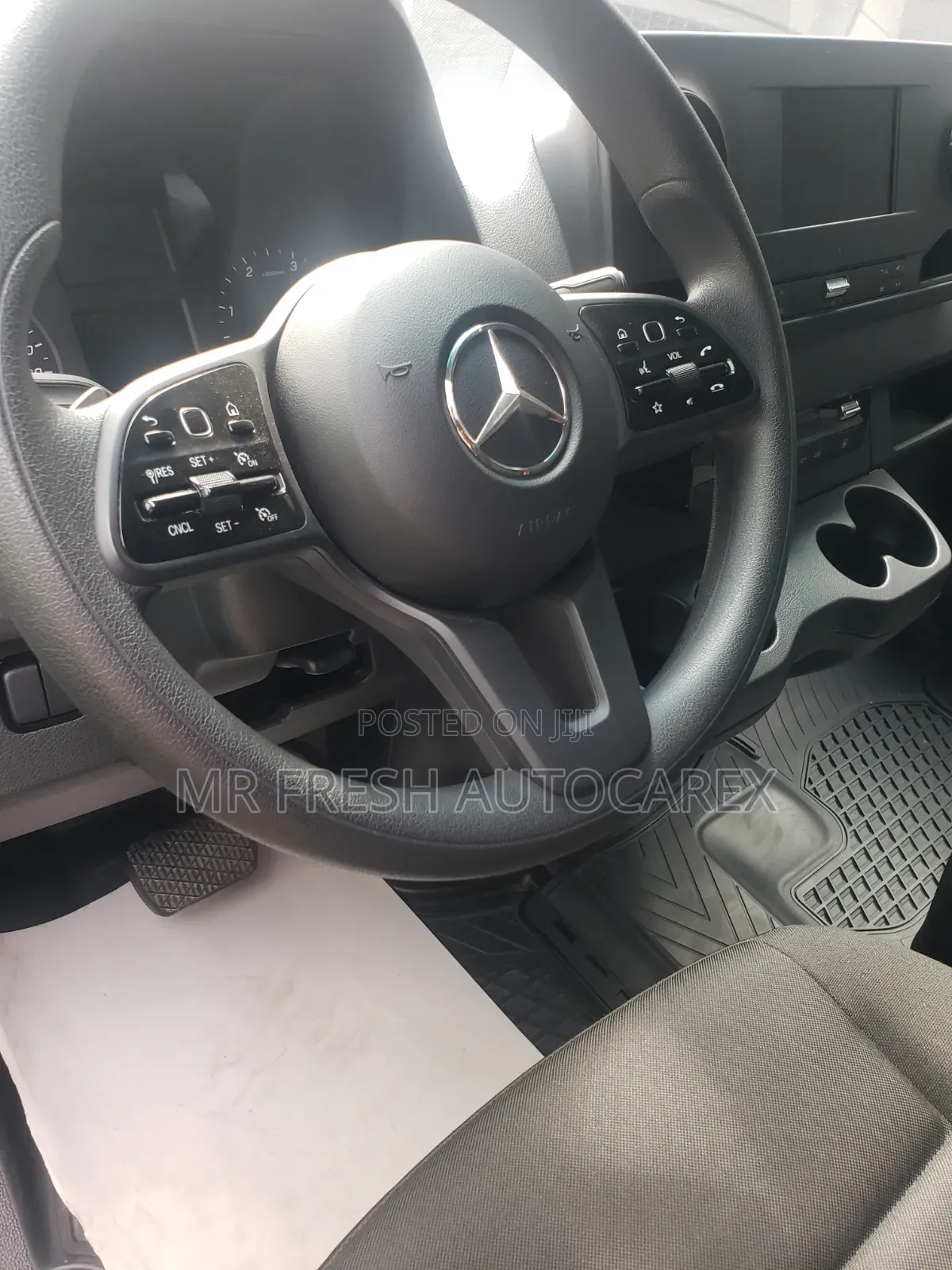 New Mercedes-Benz Sprinter 2025 Black