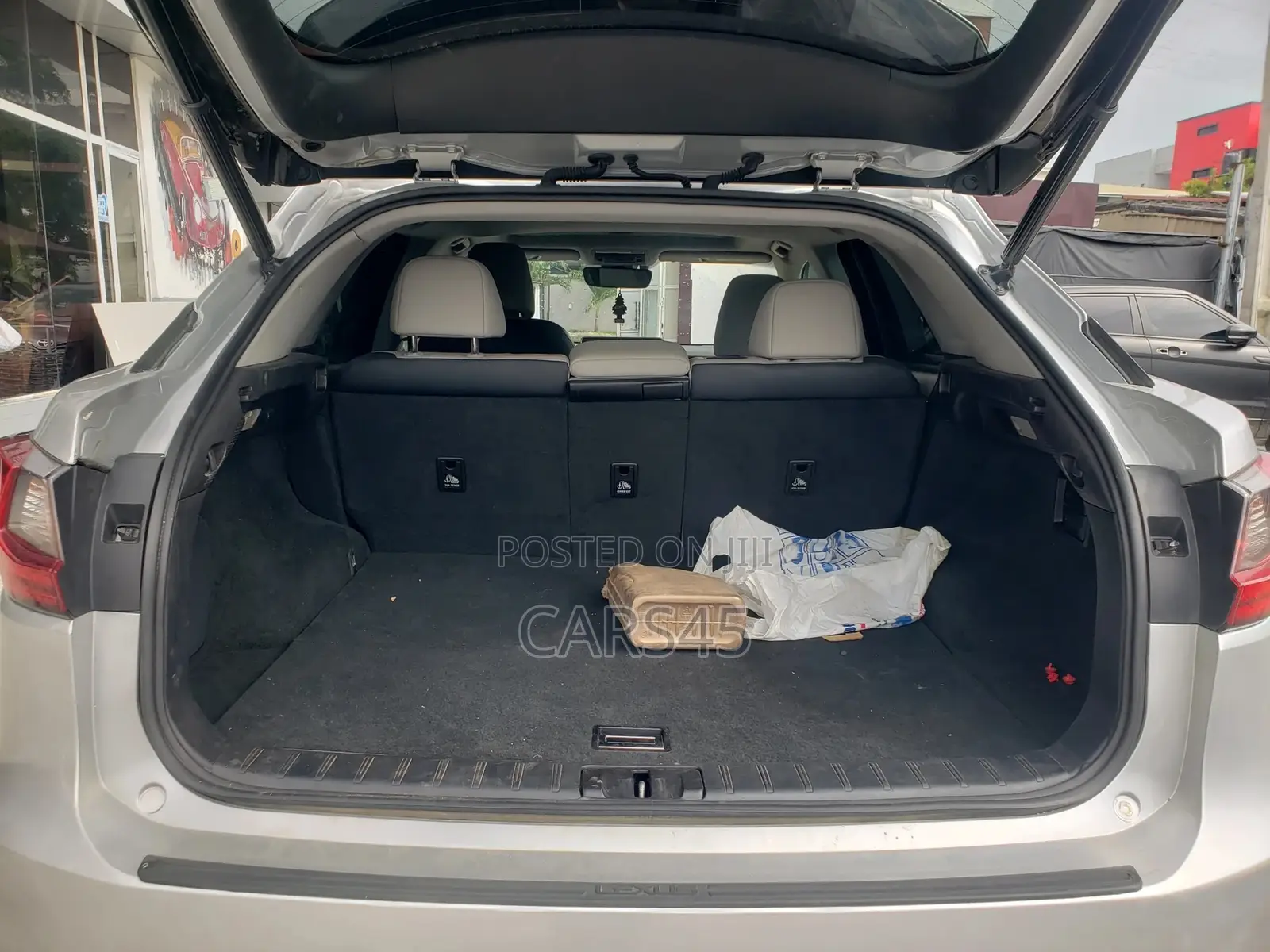 Lexus RX 2018 Silver
