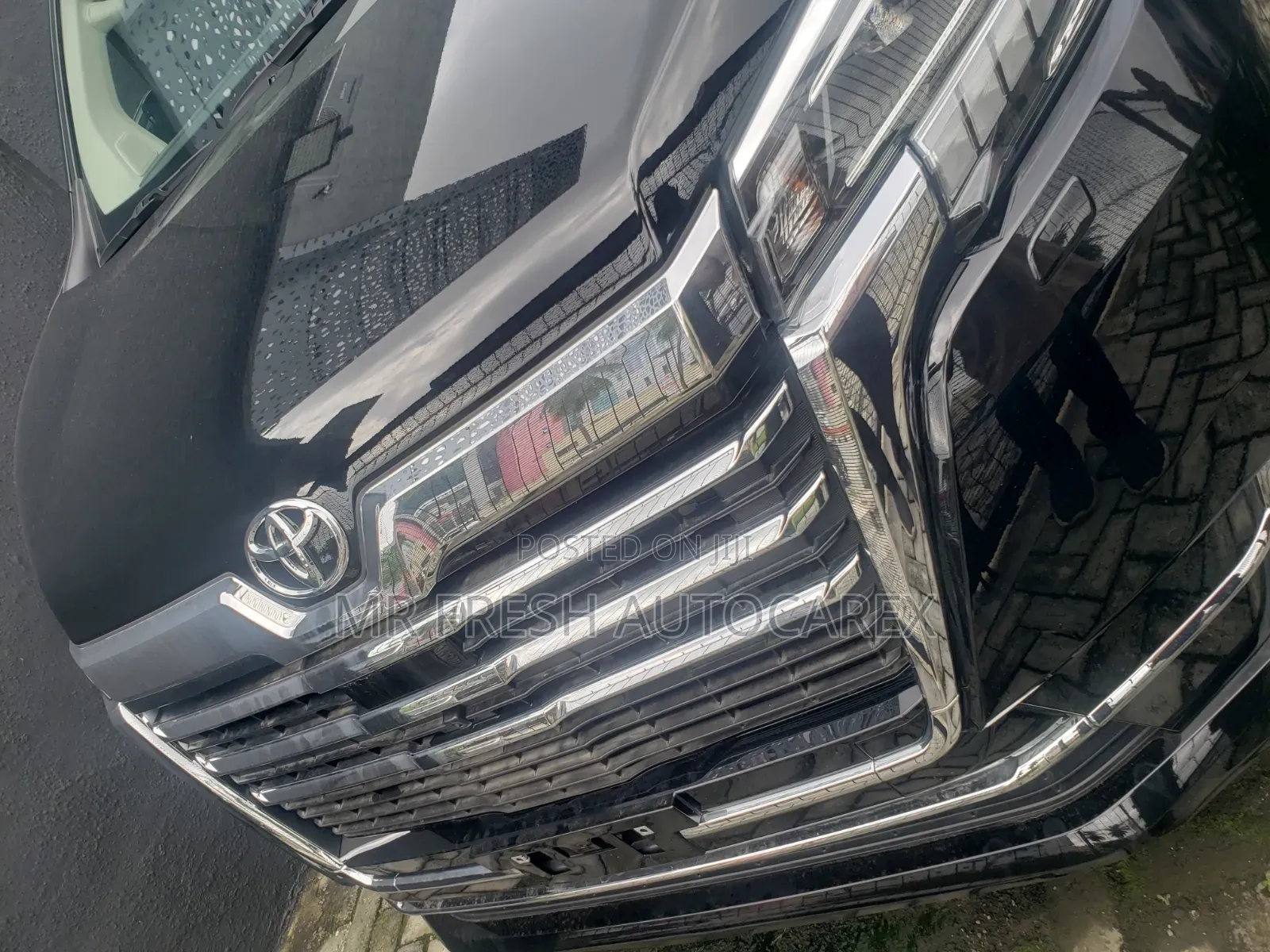 New Toyota Granvia 2025 Black