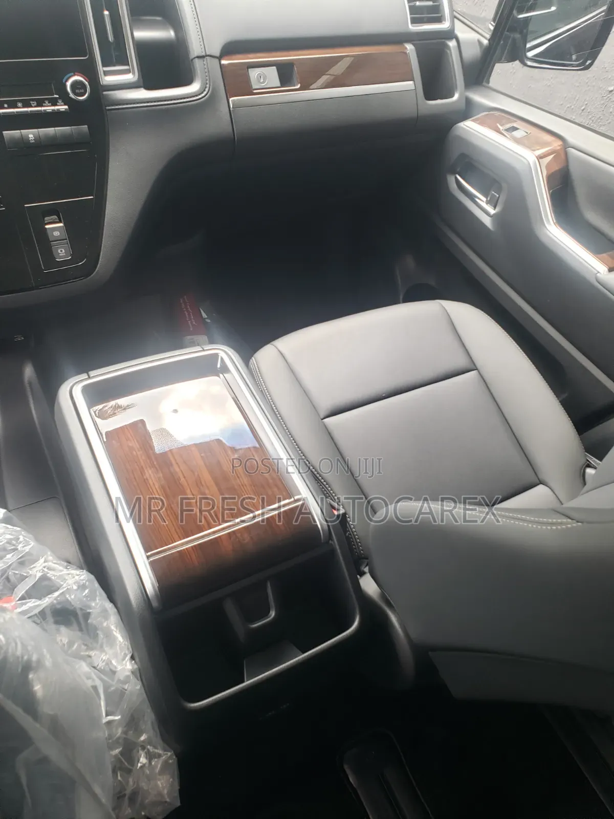 New Toyota Granvia 2025 Black