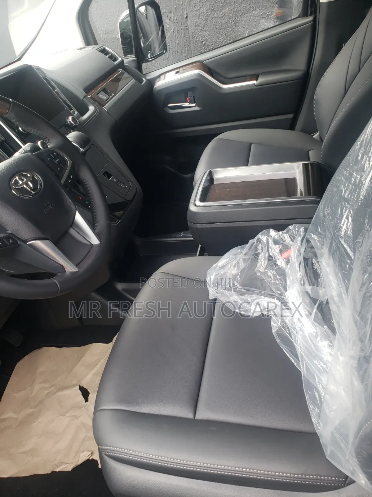 New Toyota Granvia 2025 Black