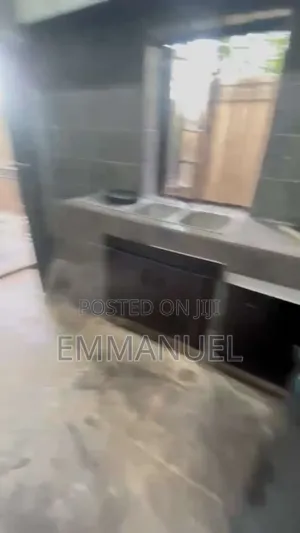 1bdrm Block of Flats in Enugu for rent