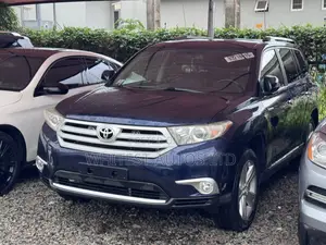 Toyota Highlander Limited 2011 Blue