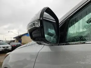 Hyundai Santa Fe Limited Ultimate FWD 2017 White