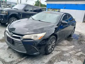 Toyota Camry XLE 4dr Sedan (2.5L 4cyl 6A) 2015 Black