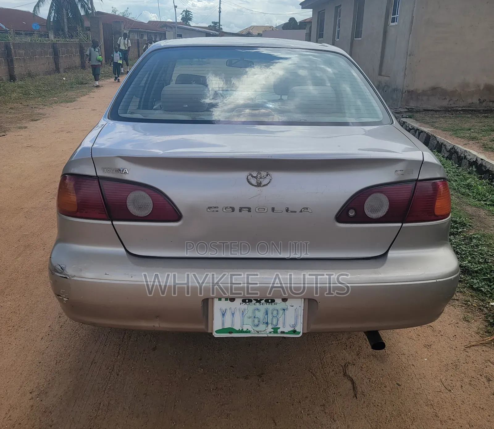 Toyota Corolla 2002 Gold