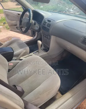 Toyota Corolla 2002 Gold