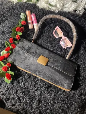 Lily’s Thrift Bags