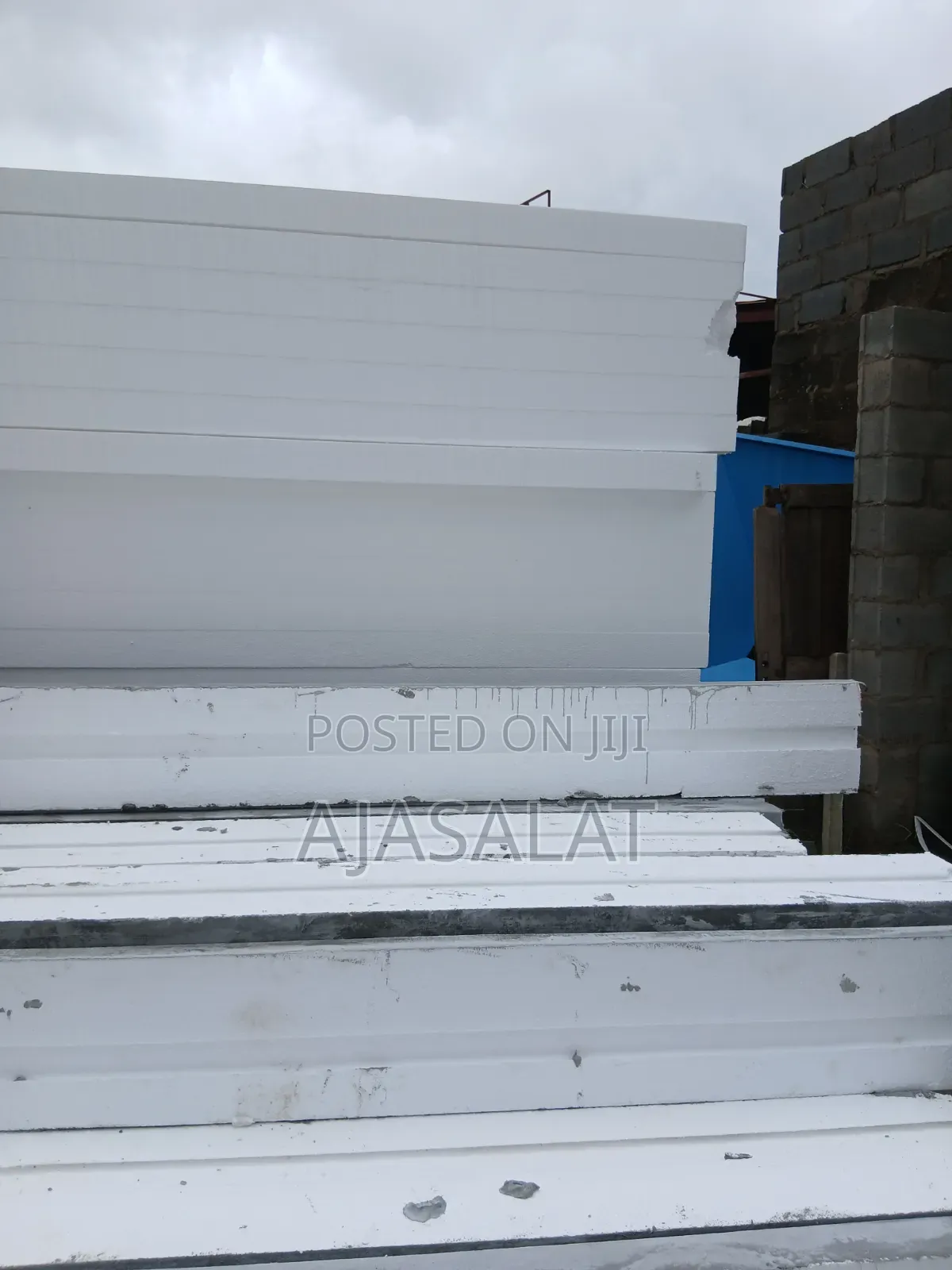 7cm 10 Cm Polystyrene Board and Parapet