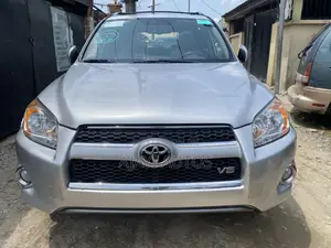 Toyota RAV4 3.5 Limited 4x4 2011 Silver