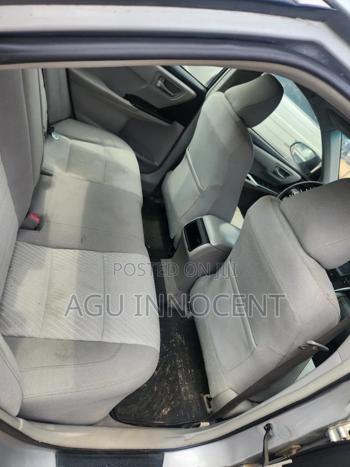 Toyota Camry 2018 Silver