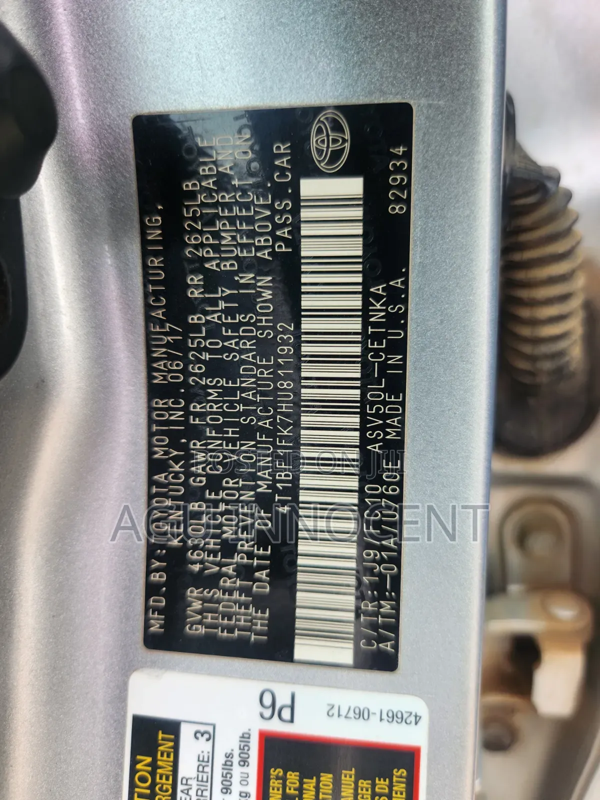 Toyota Camry 2018 Silver