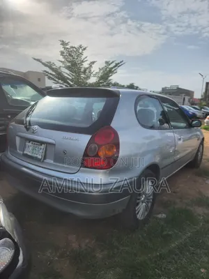 Toyota Corolla 2000 Silver