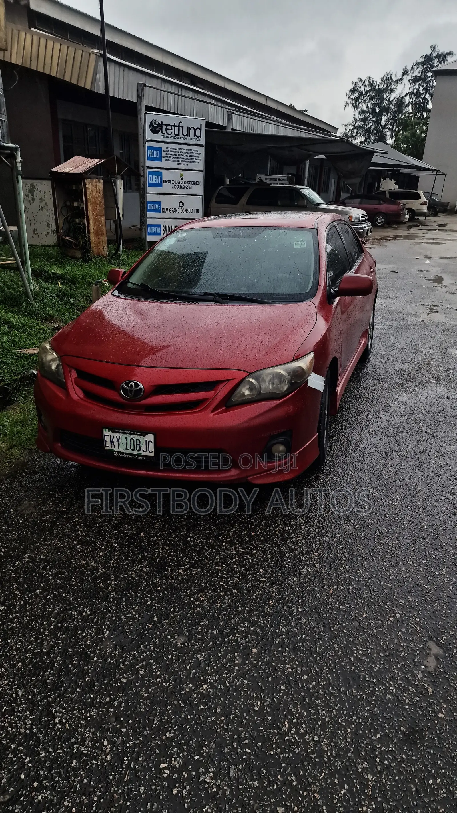 Toyota Corolla 2011 Red