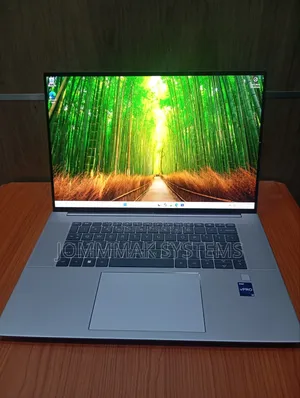 Laptop HP ZBook Studio 16GB Intel Core i7 SSD 512GB