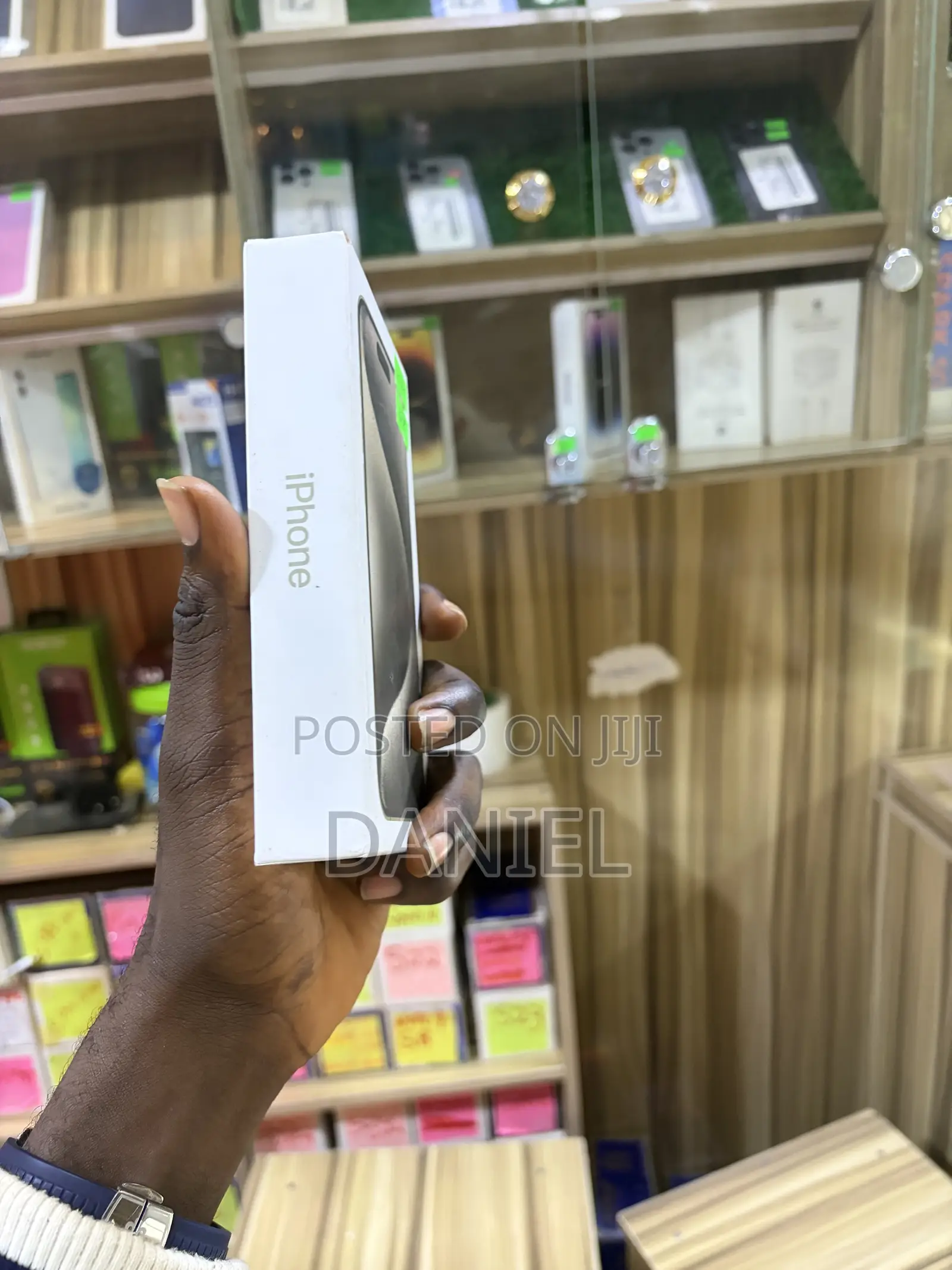 New Apple iPhone 16 Pro Max 256 GB Black