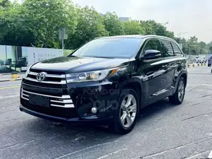 Toyota Highlander 2017 Black