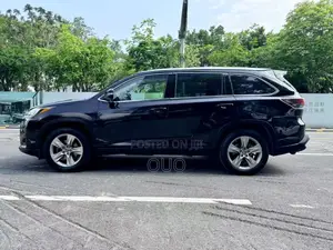 Toyota Highlander 2017 Black