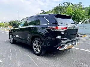 Toyota Highlander 2017 Black