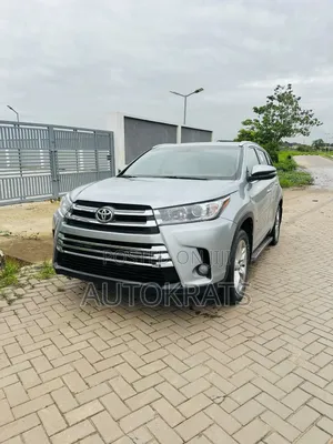 Toyota Highlander Limited V6 4x4 (3.5L 6cyl 6A) 2016 Silver