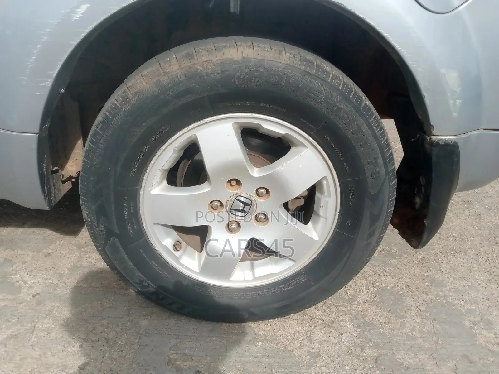 Honda Element 2004 White