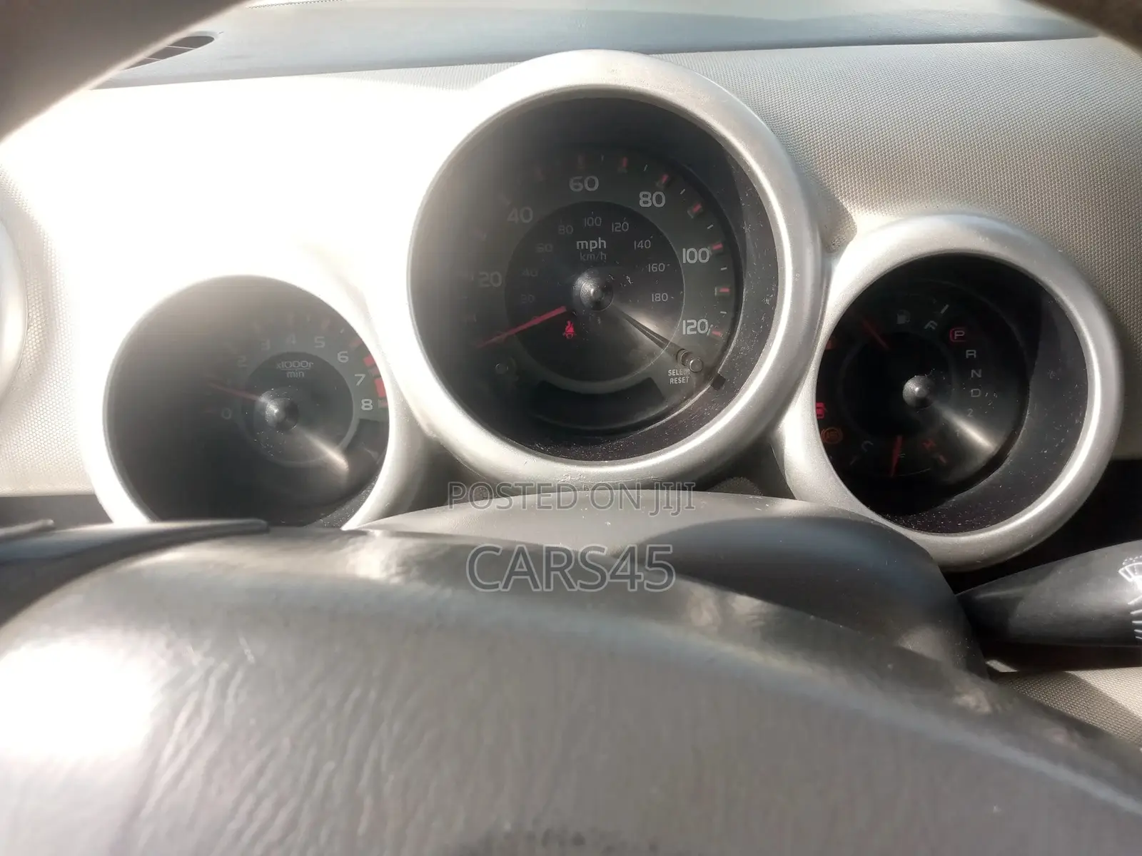 Honda Element 2004 White