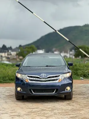 Toyota Venza XLE 4dr Wagon AWD (3.5L 6cyl 6A) 2015 Blue